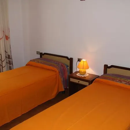 Apartment Con Terrazzone A Pochi Passi Dal Mare
