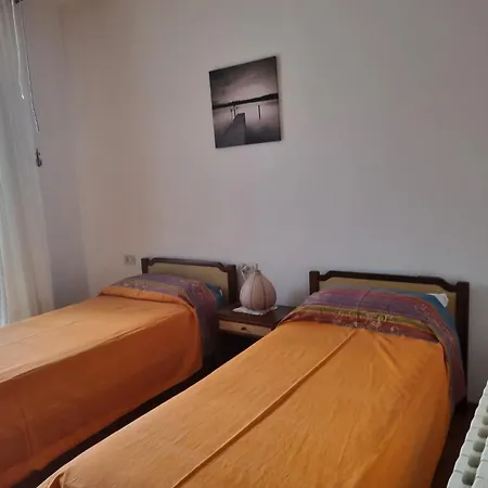 Con Terrazzone A Pochi Passi Dal Mare *